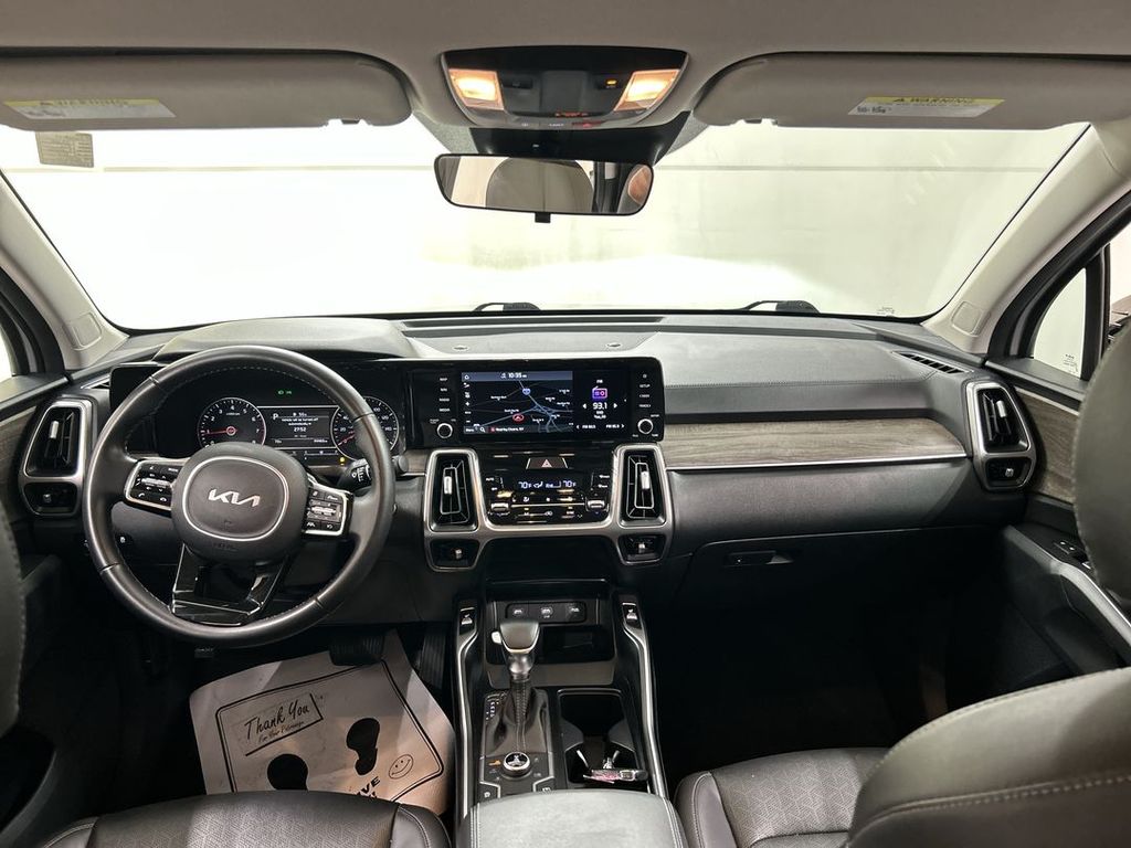 2022 Kia Sorento X-Line S - Photo 19