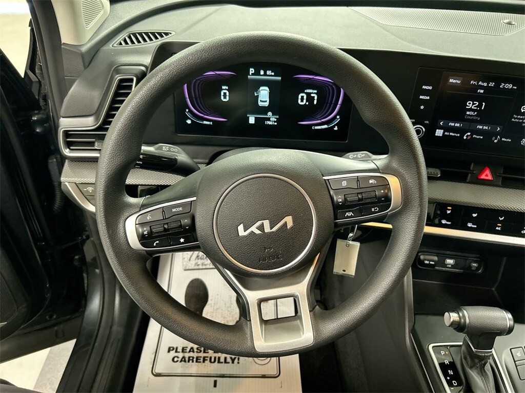 2023 Kia Sportage LX photo 4