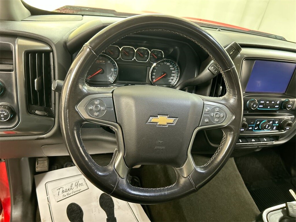 2018 Chevrolet Silverado 1500 LT photo 4