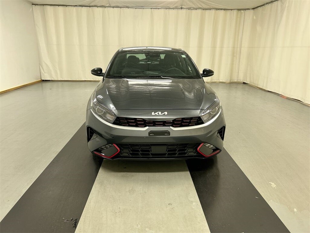 2023 Kia Forte GT-Line photo 3
