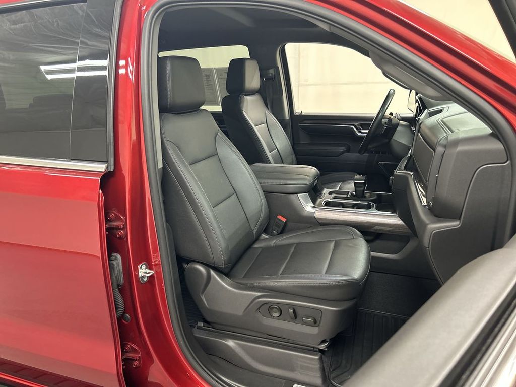 2024 Chevrolet Silverado 1500 LTZ - Photo 22
