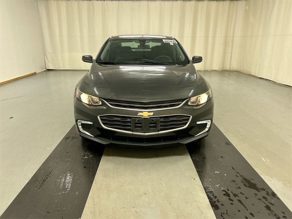 Used 2018 Chevrolet Malibu LT Sedan
