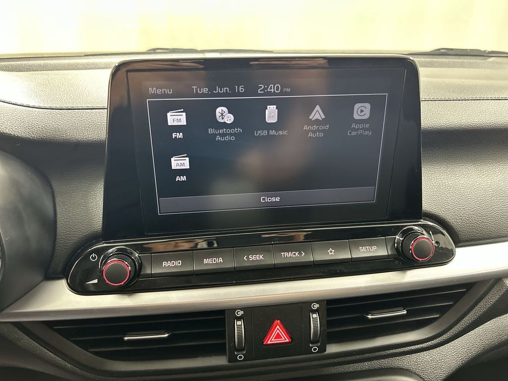 2023 Kia Forte LXS - Photo 14