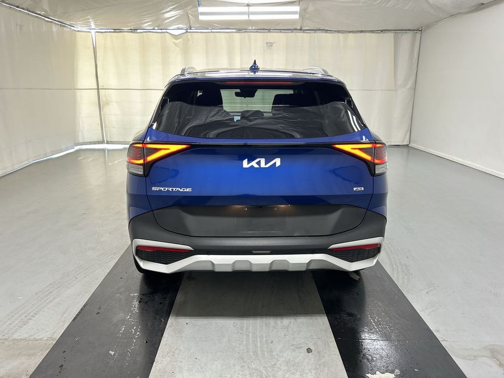 2025 Kia Sportage EX - Photo 21