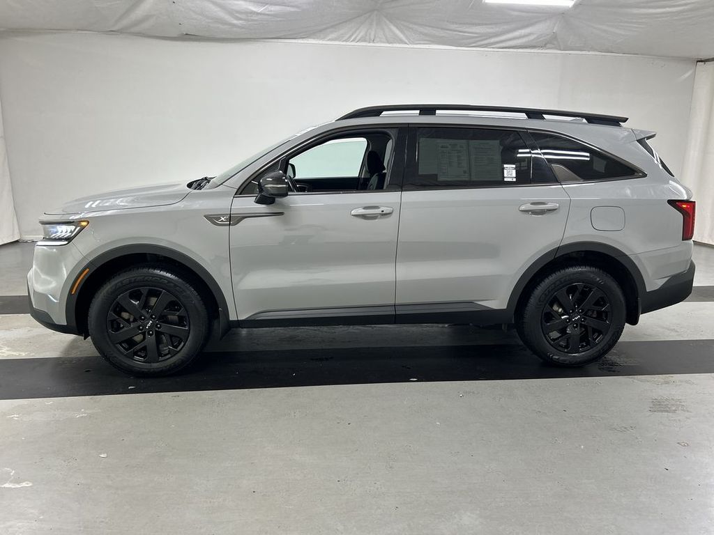 2022 Kia Sorento X-Line S - Photo 6