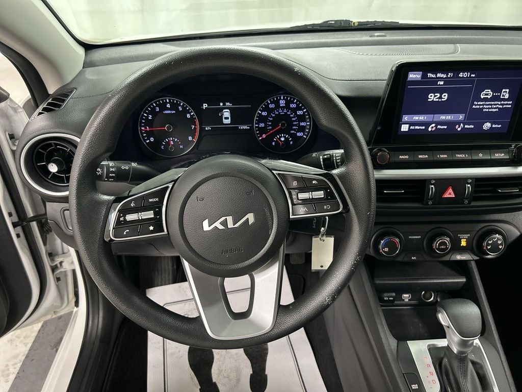 Certified 2023 Kia Forte LXS Sedan