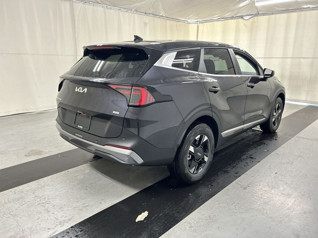 New 2026 Kia Sportage LX SUV