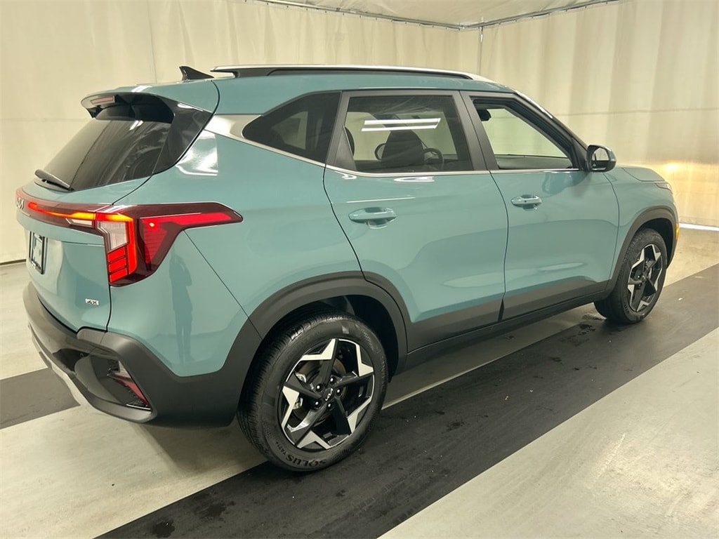 Certified 2025 Kia Seltos EX SUV