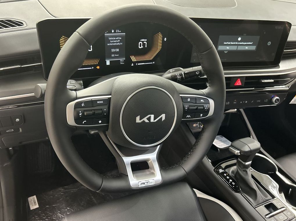 2026 Kia K5 GT-Line - Photo 12
