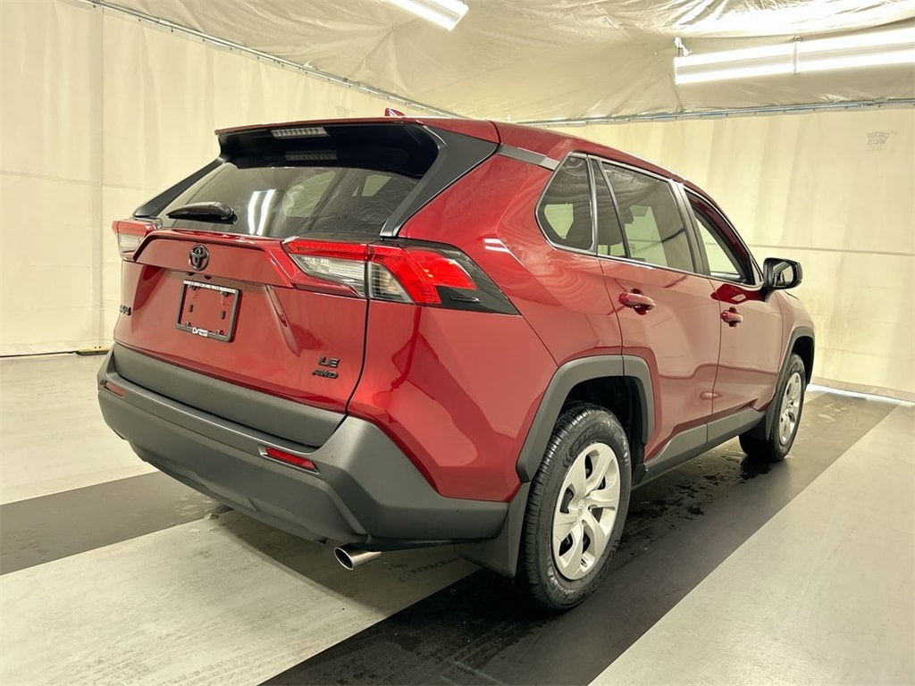 Used 2023 Toyota RAV4 LE with VIN 2T3F1RFV8PW365420 for sale in Northfield, Minnesota