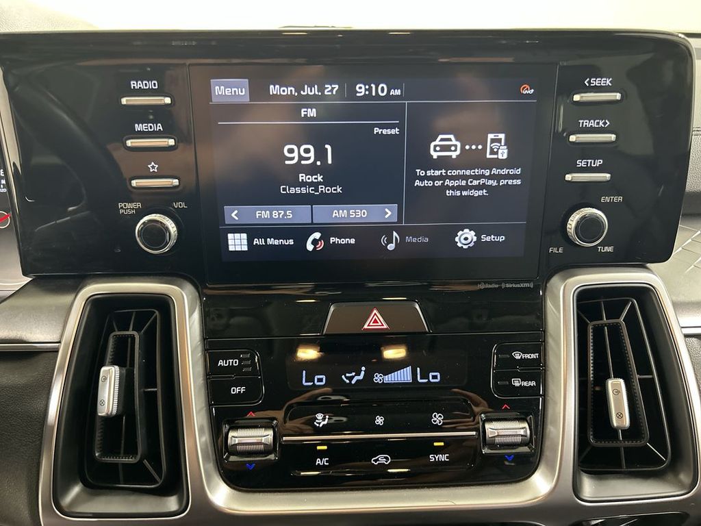 2021 Kia Sorento S - Photo 14