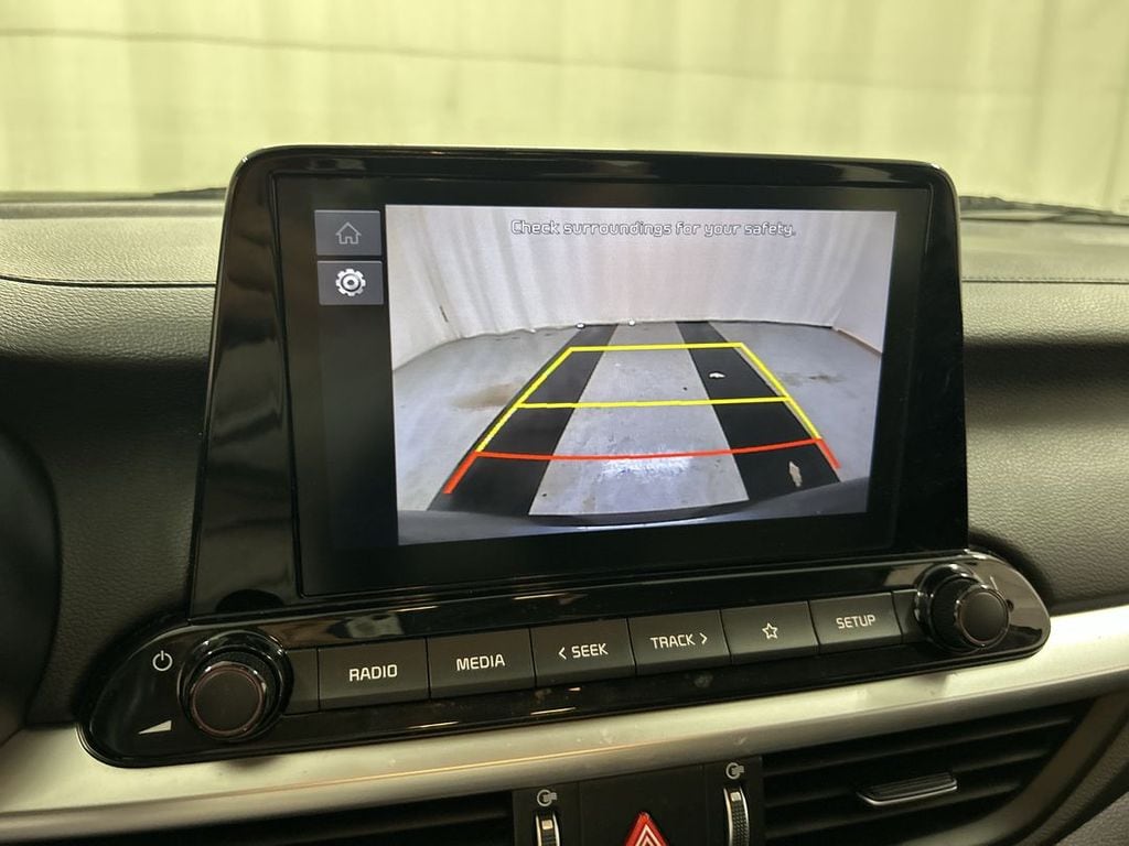 2023 Kia Forte LXS - Photo 15