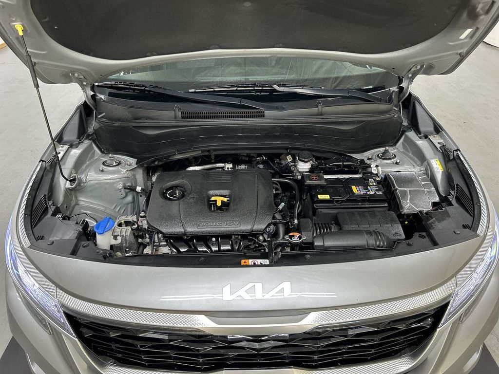 2023 Kia Seltos S - Photo 24