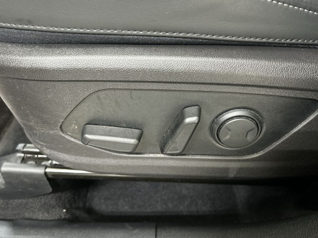 2021 Kia Sorento S - Photo 10