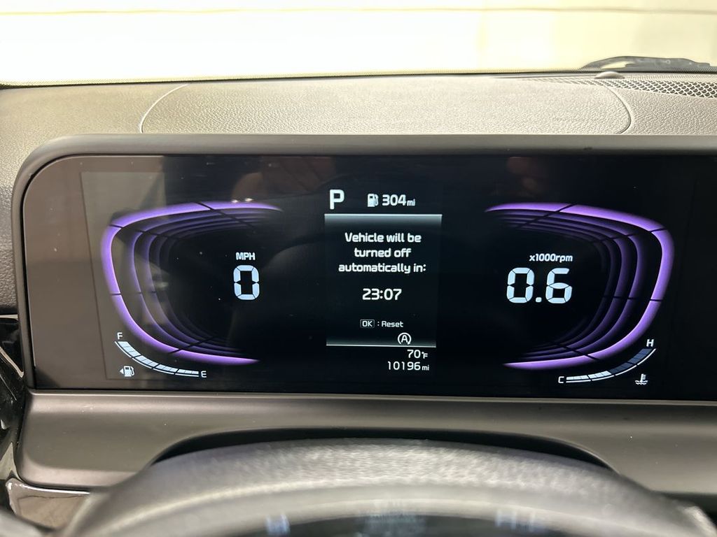 2025 Kia Seltos S - Photo 13