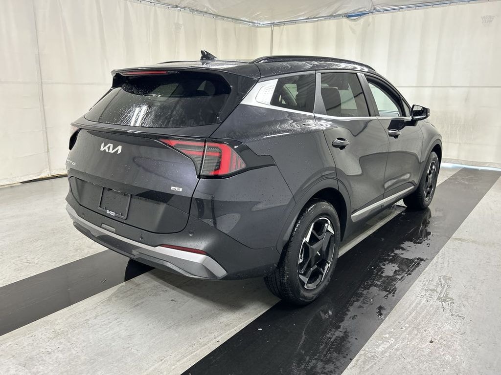 New 2026 Kia Sportage EX SUV