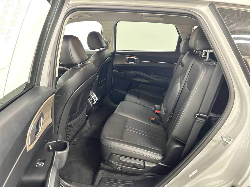 2022 Kia Sorento X-Line S - Photo 20