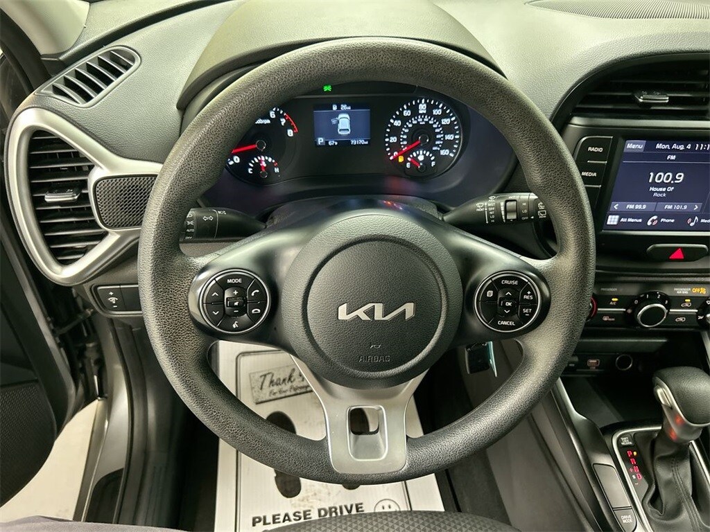 2022 Kia Soul LX photo 3