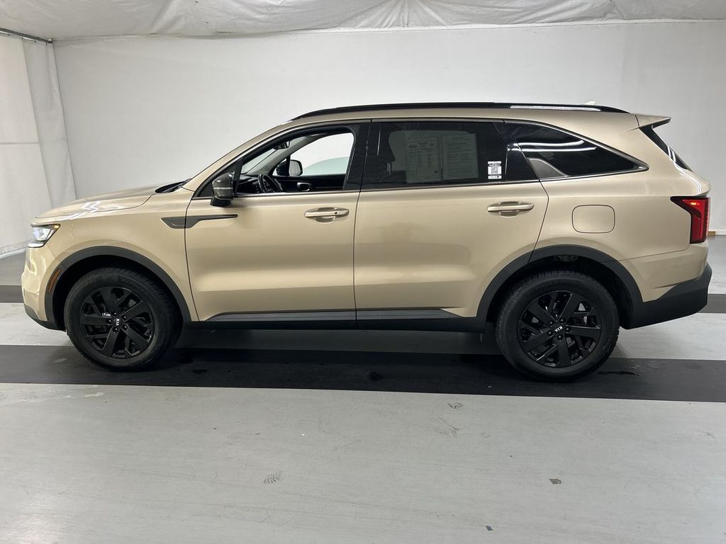 2021 Kia Sorento S - Photo 6