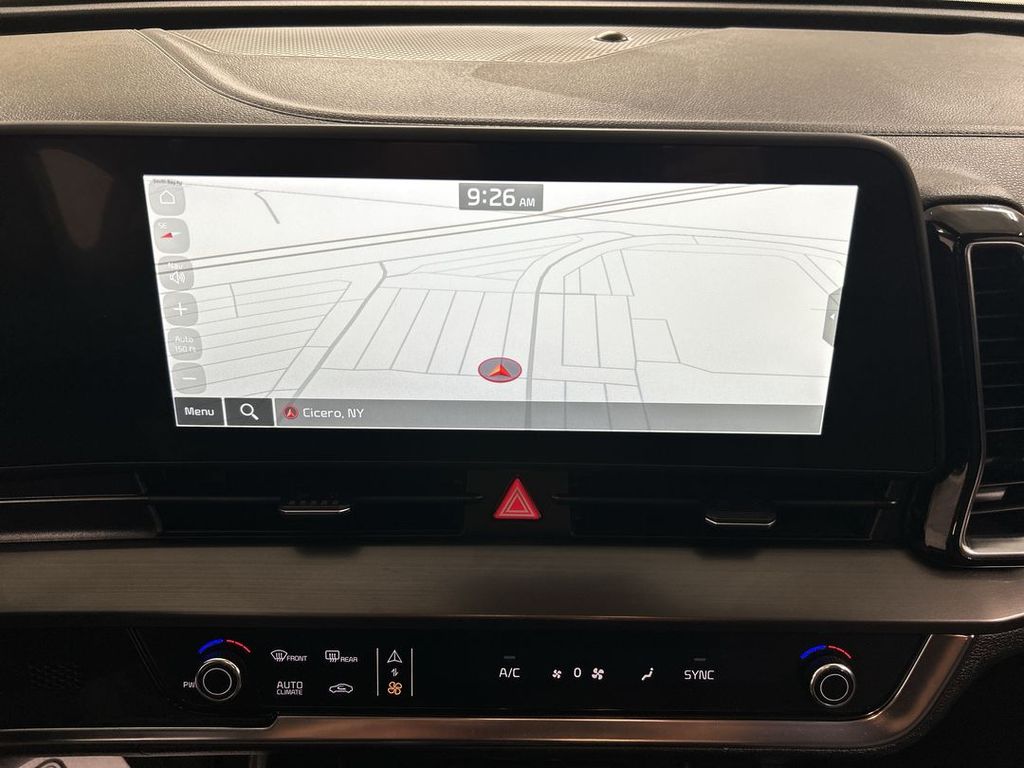2025 Kia Sportage EX - Photo 16
