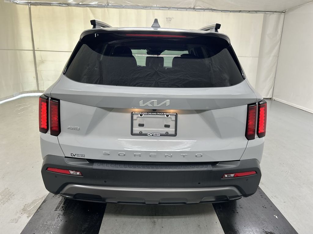 2022 Kia Sorento X-Line S - Photo 22