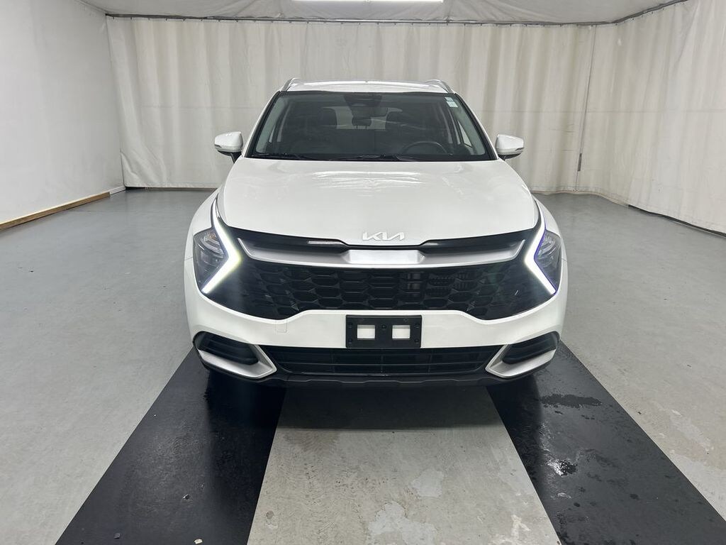 Certified 2023 Kia Sportage Hybrid EX SUV
