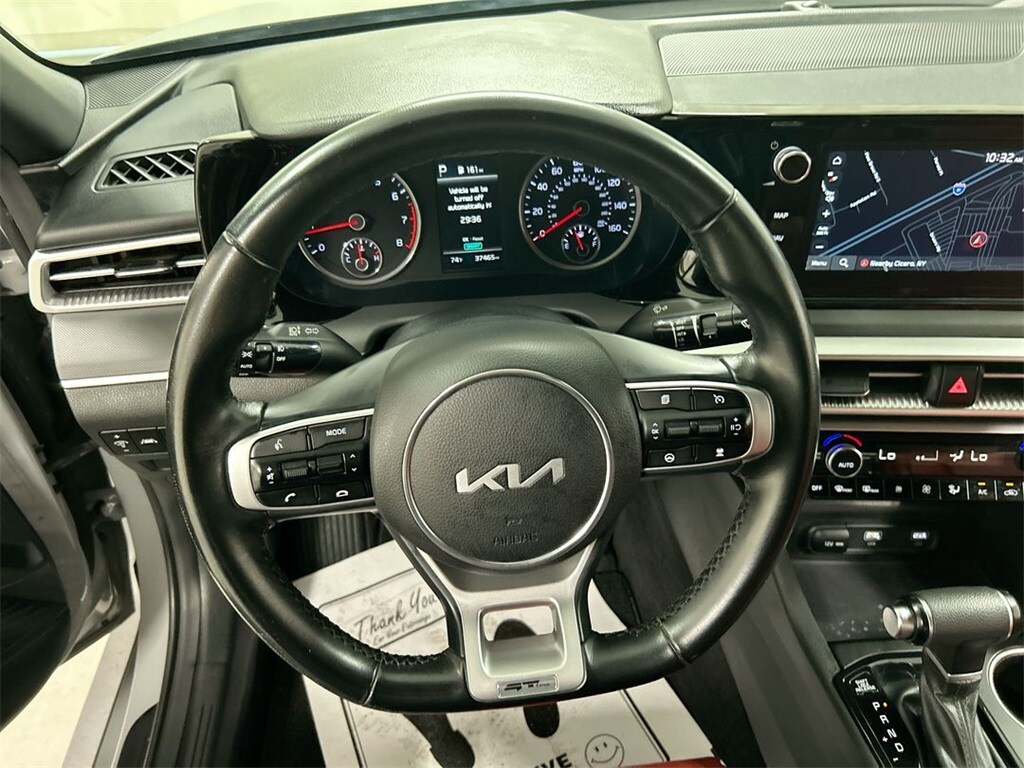 2024 Kia K5 GT-Line photo 4