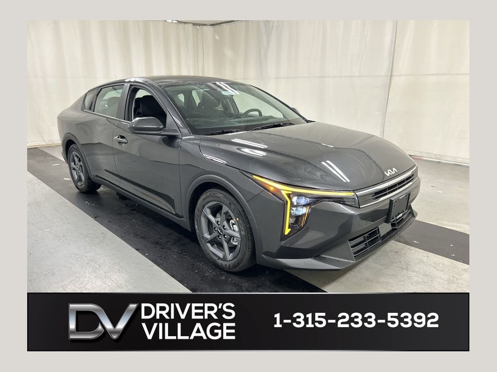New 2026 Kia K4 LXS Sedan