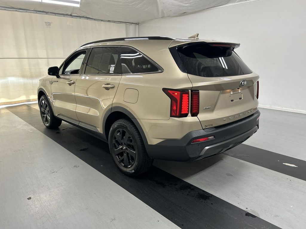 2021 Kia Sorento S - Photo 7