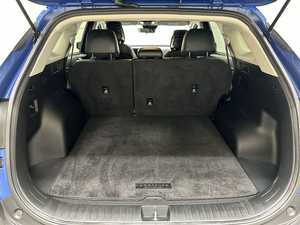 2025 Kia Sportage EX - Photo 22
