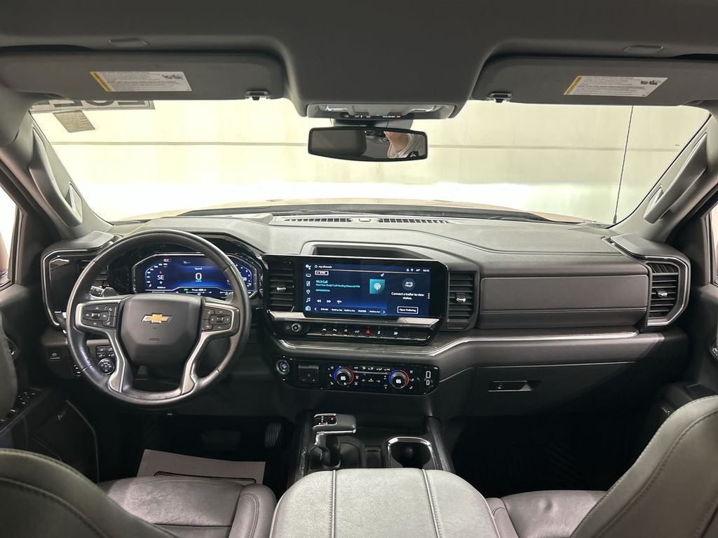 2024 Chevrolet Silverado 1500 LTZ - Photo 18