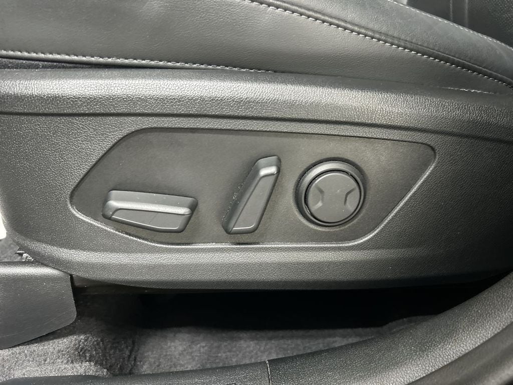 2022 Kia Sorento X-Line S - Photo 10