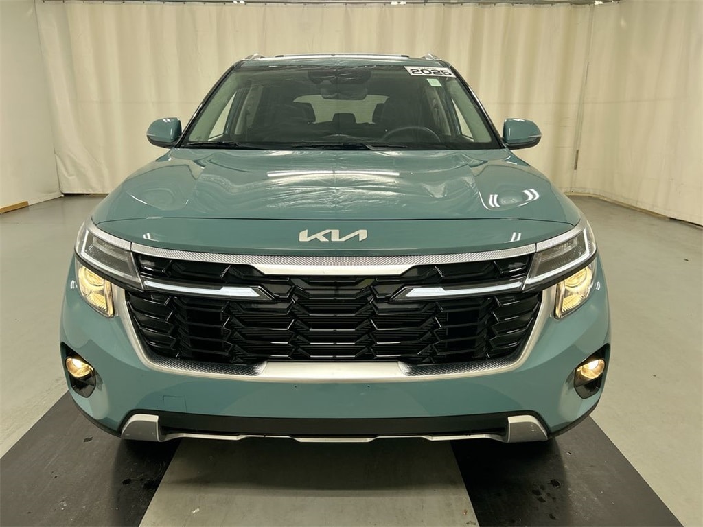 Certified 2025 Kia Seltos EX SUV