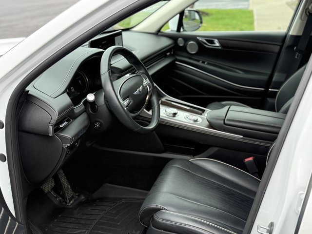 2024 GENESIS GV80 Standard - Photo 8