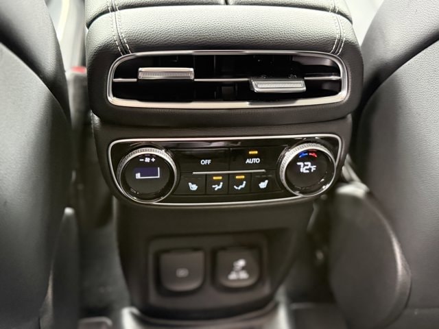 2024 GENESIS GV80 Standard - Photo 11