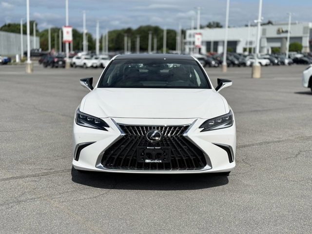 2025 Lexus ES 350 Ultra Luxury
