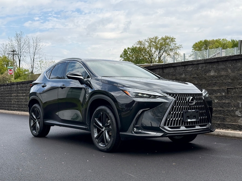 Used 2022 Lexus NX 450h+ Luxury AWD SUV