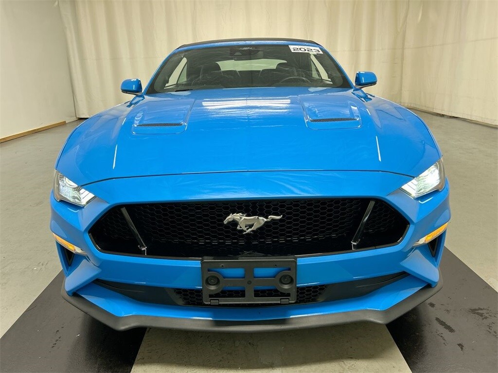 2023 Ford Mustang GT Premium Convertible photo 3
