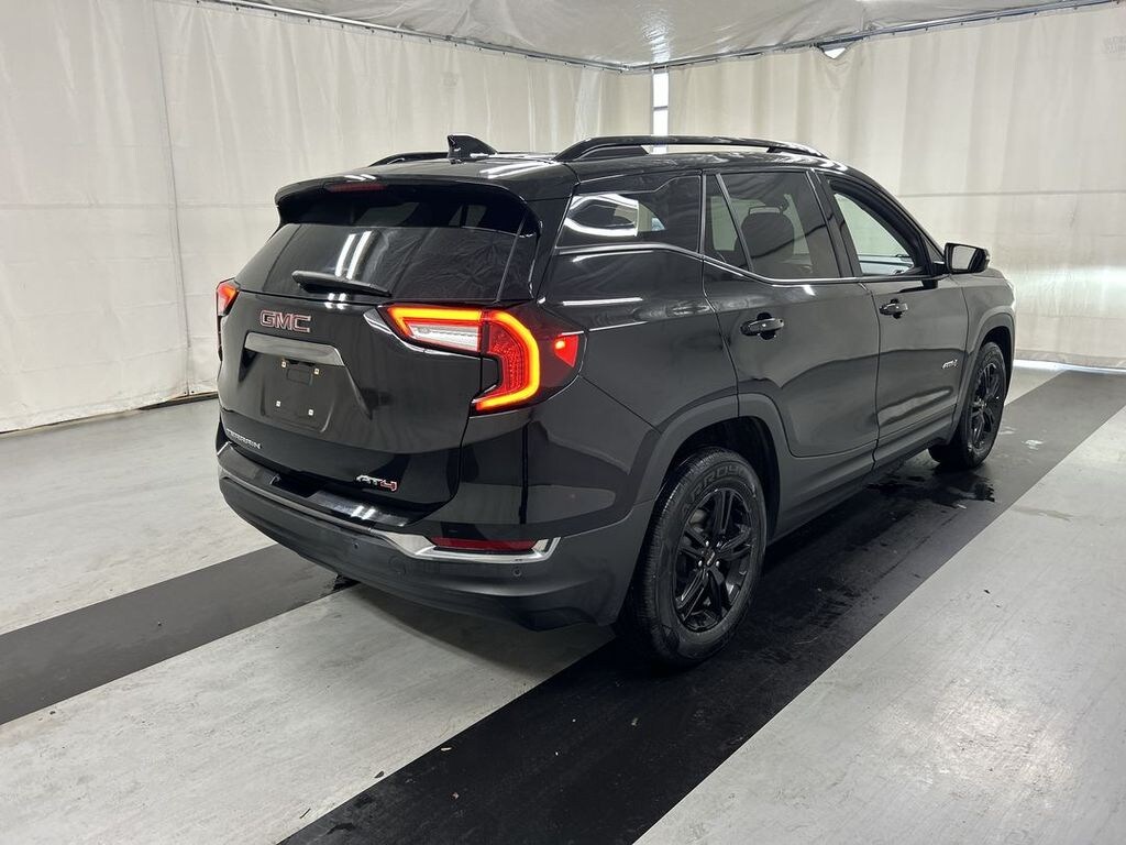 Used 2022 GMC Terrain AT4 SUV