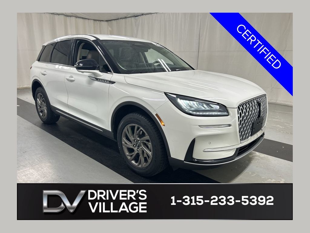 2023 Lincoln Corsair Base