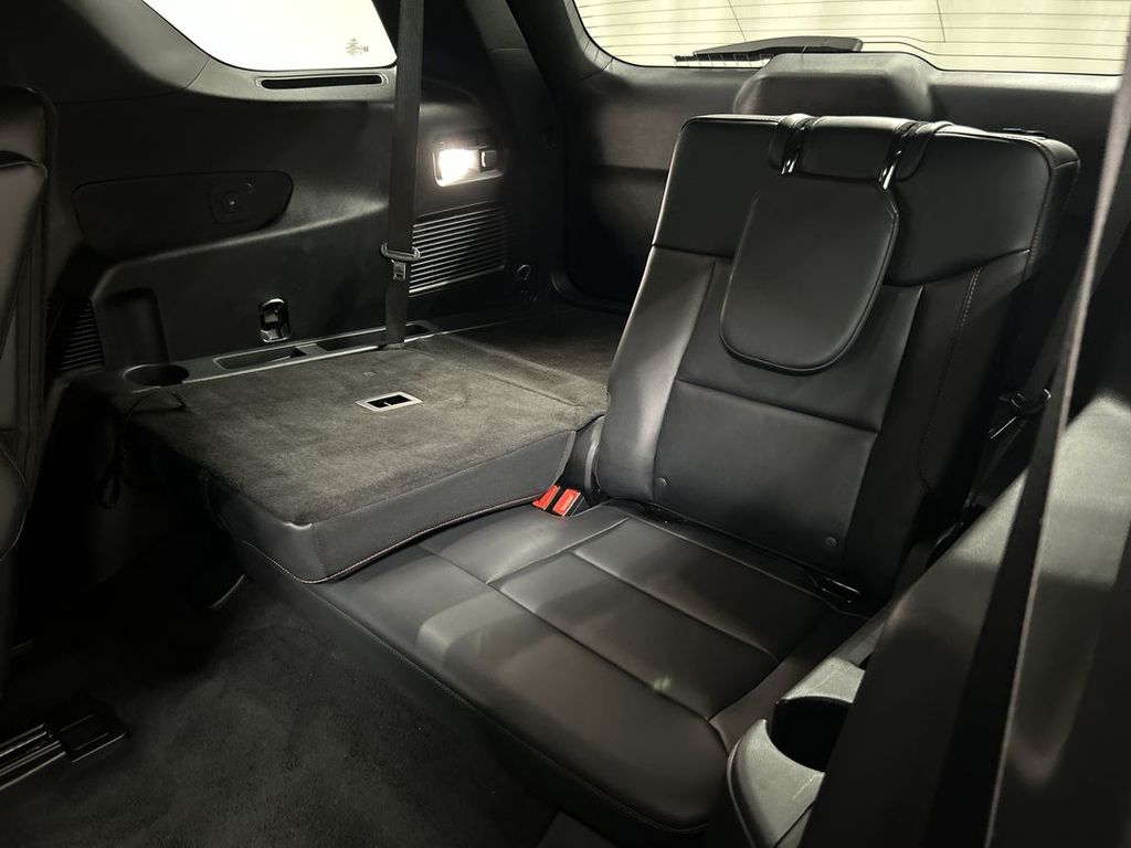 2026 Ford Explorer ST-LINE - Photo 21