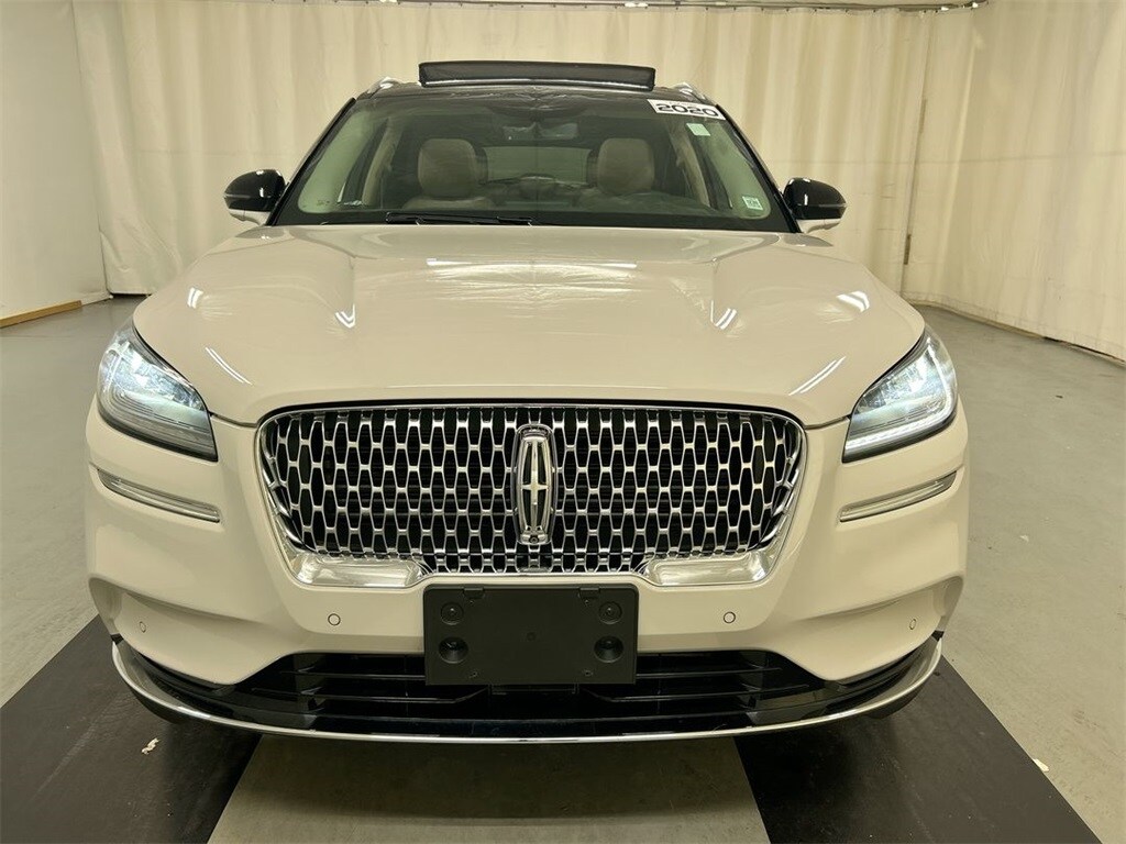 2020 Lincoln Corsair Reserve photo 2