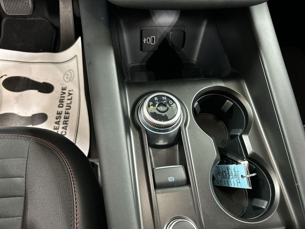 2026 Ford Explorer ST-LINE - Photo 18