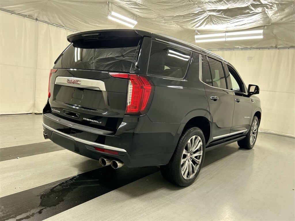 2021 Gmc Yukon Denali photo 2