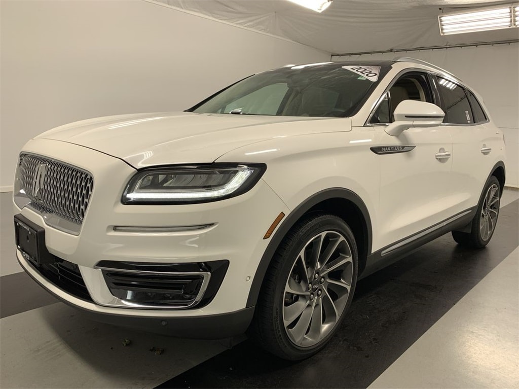 Used 2020 Lincoln Nautilus Reserve with VIN 2LMPJ8KP2LBL12134 for sale in Cicero, NY