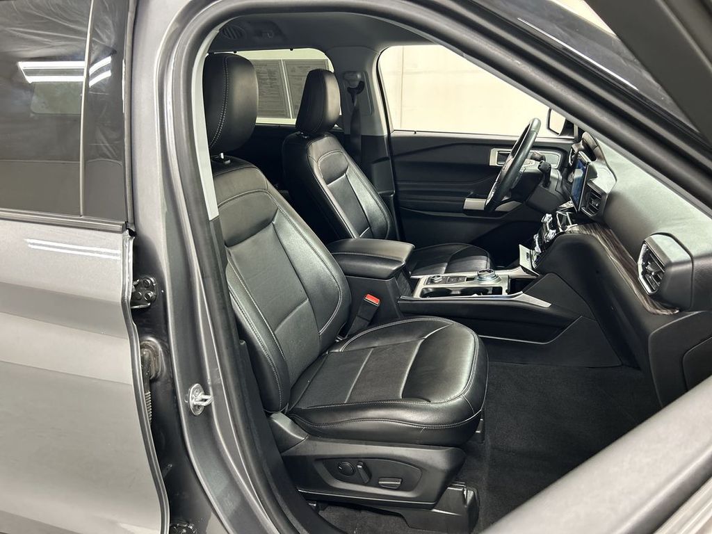 2022 Ford Explorer Limited - Photo 24