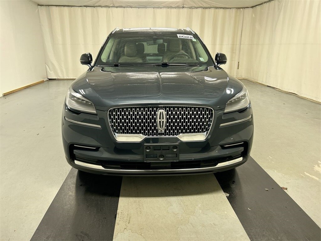2022 Lincoln Aviator Reserve photo 2