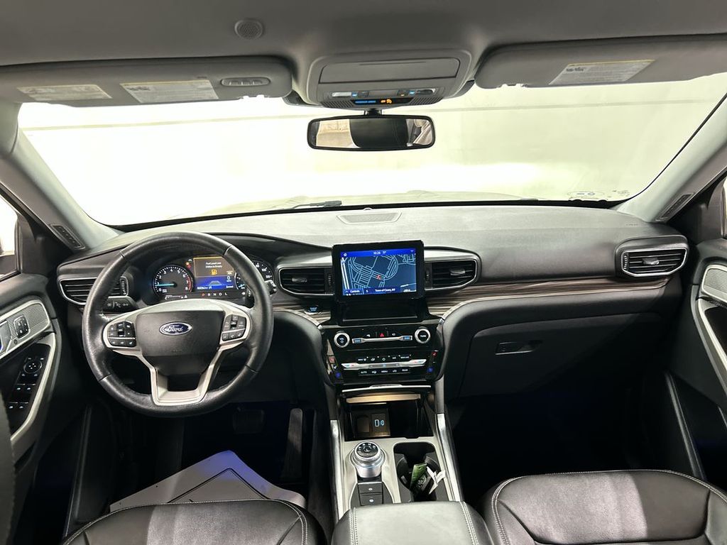 2022 Ford Explorer Limited - Photo 19