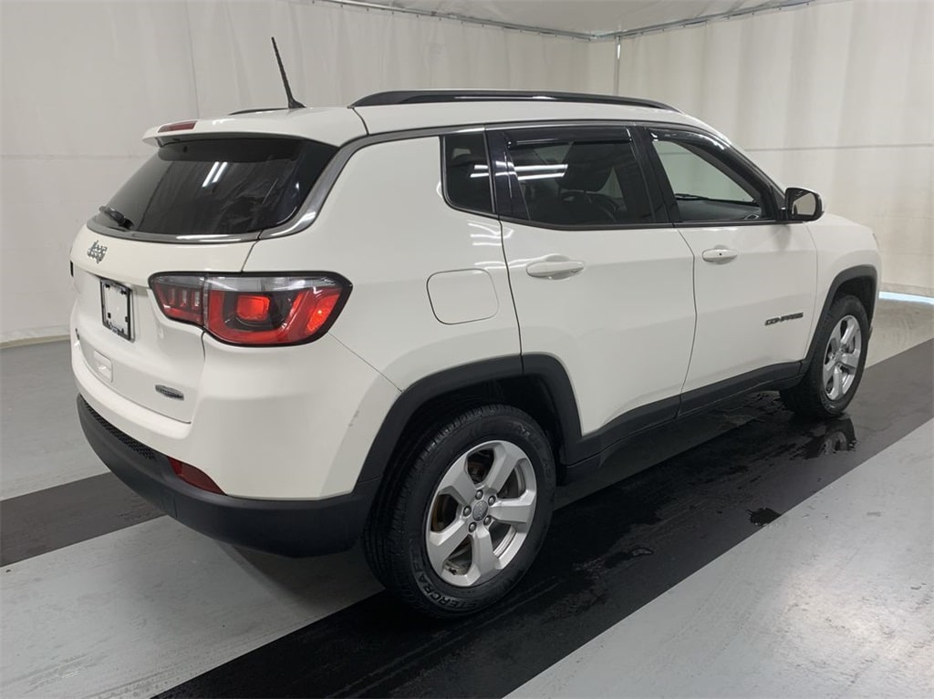 Used 2018 Jeep Compass Latitude with VIN 3C4NJDBB2JT336939 for sale in Cicero, NY