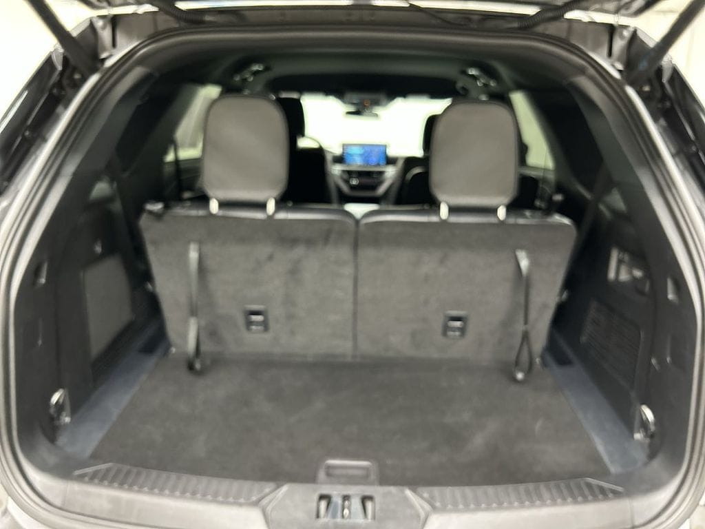 2026 Ford Explorer ST-LINE - Photo 23